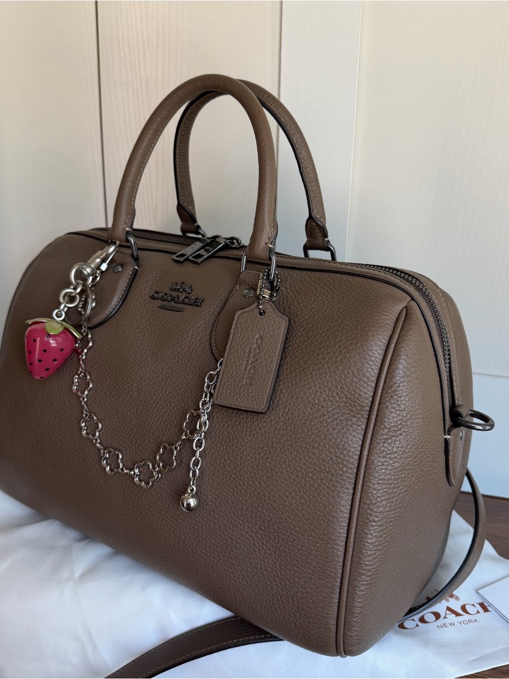Coach Rowan Large Satchel - Picture 3 of 8